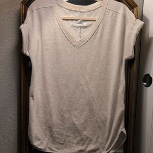 Cupio Cream V-Neck Short Sleeve Top